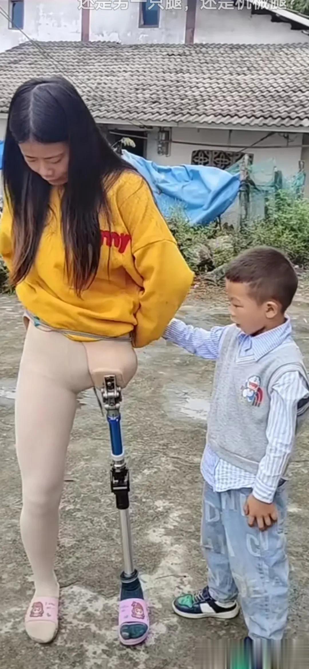 人生四不笑，不笑残疾人，不笑病痛的人，不笑穷的人，不笑农村人，谁也不知道每个人的