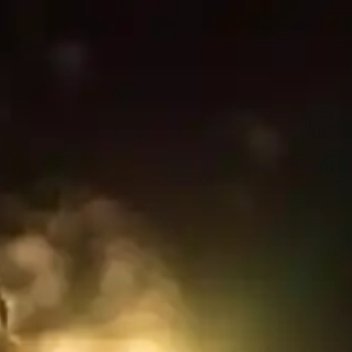 养养 接纳平淡，拥抱日常曾经总以为，精彩的人生才值得被记录，轰轰烈烈的经历才算不