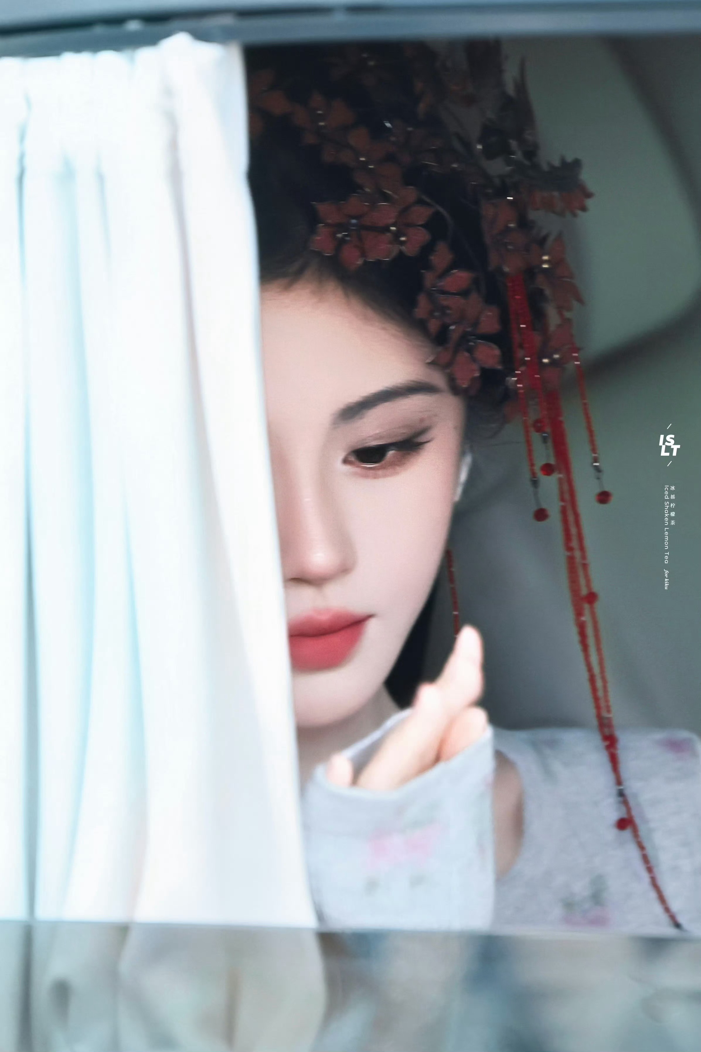 鞠婧祎 🍊鞠婧祎苏绿夏 💙鞠婧祎万花世界 跋涉万里 只为遇见一颗能与我共鸣的