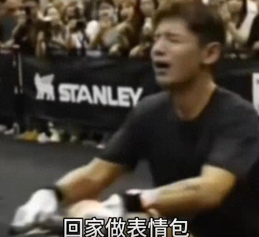 张继科事件发酵！涉事人被强烈要求道歉，触及了中国球迷的三个底线。

8月1日晚上