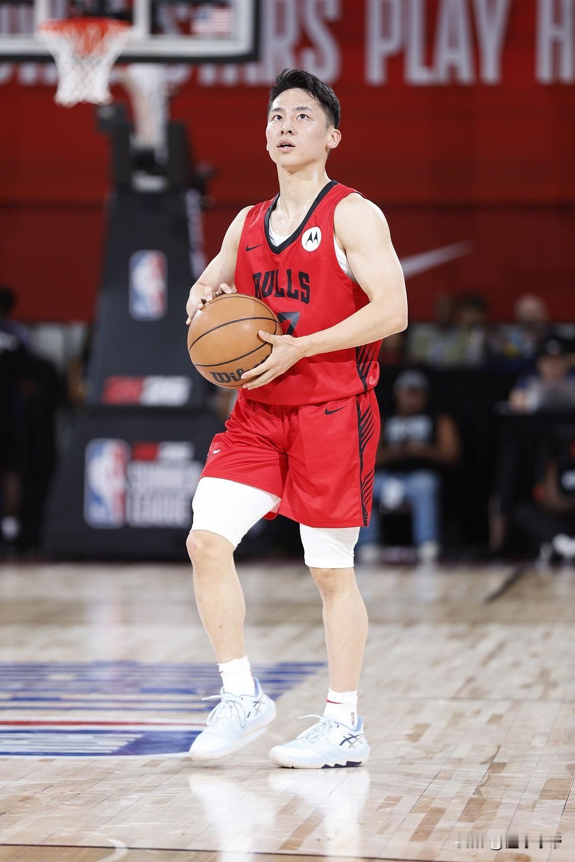 杨瀚森在发展联盟爆砍22分，而河村勇辉却仅得2分!

在今天进行的一场NBA发展