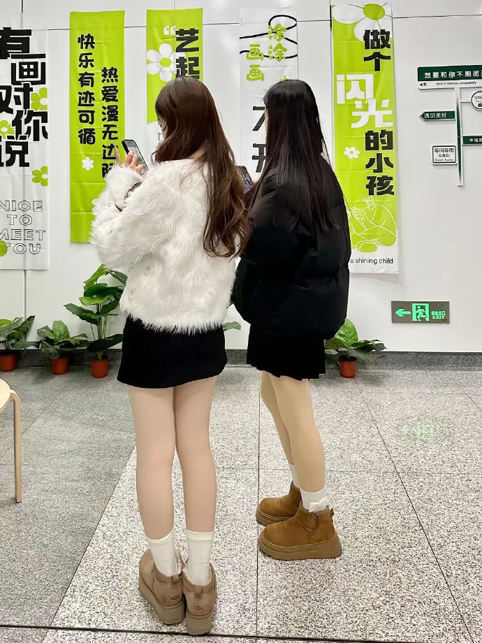 快乐有迹可循，热爱漫无边际，做个闪光的小孩 