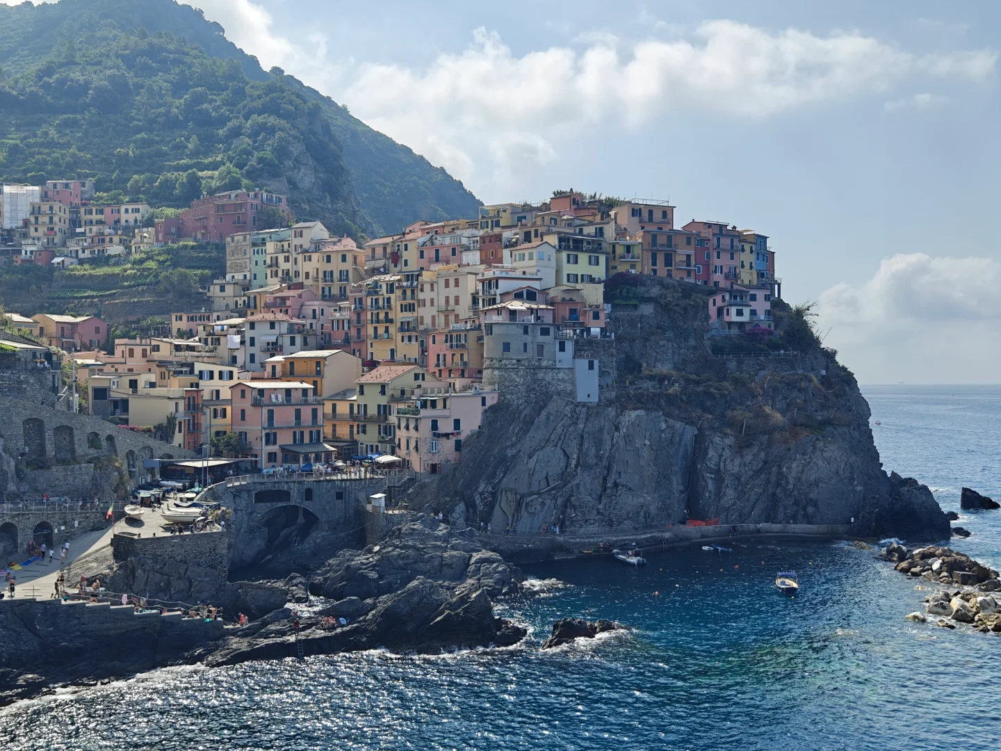 意大利🇮🇹Manarola 悬崖边上的五渔村？！