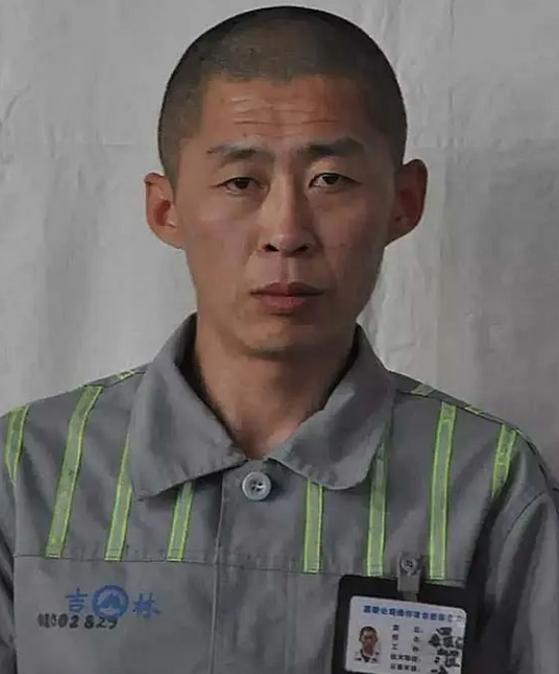 2021年，朝鲜特种兵朱贤健从吉林监狱中成功越狱，只见他从6米高的围墙上一跃而下
