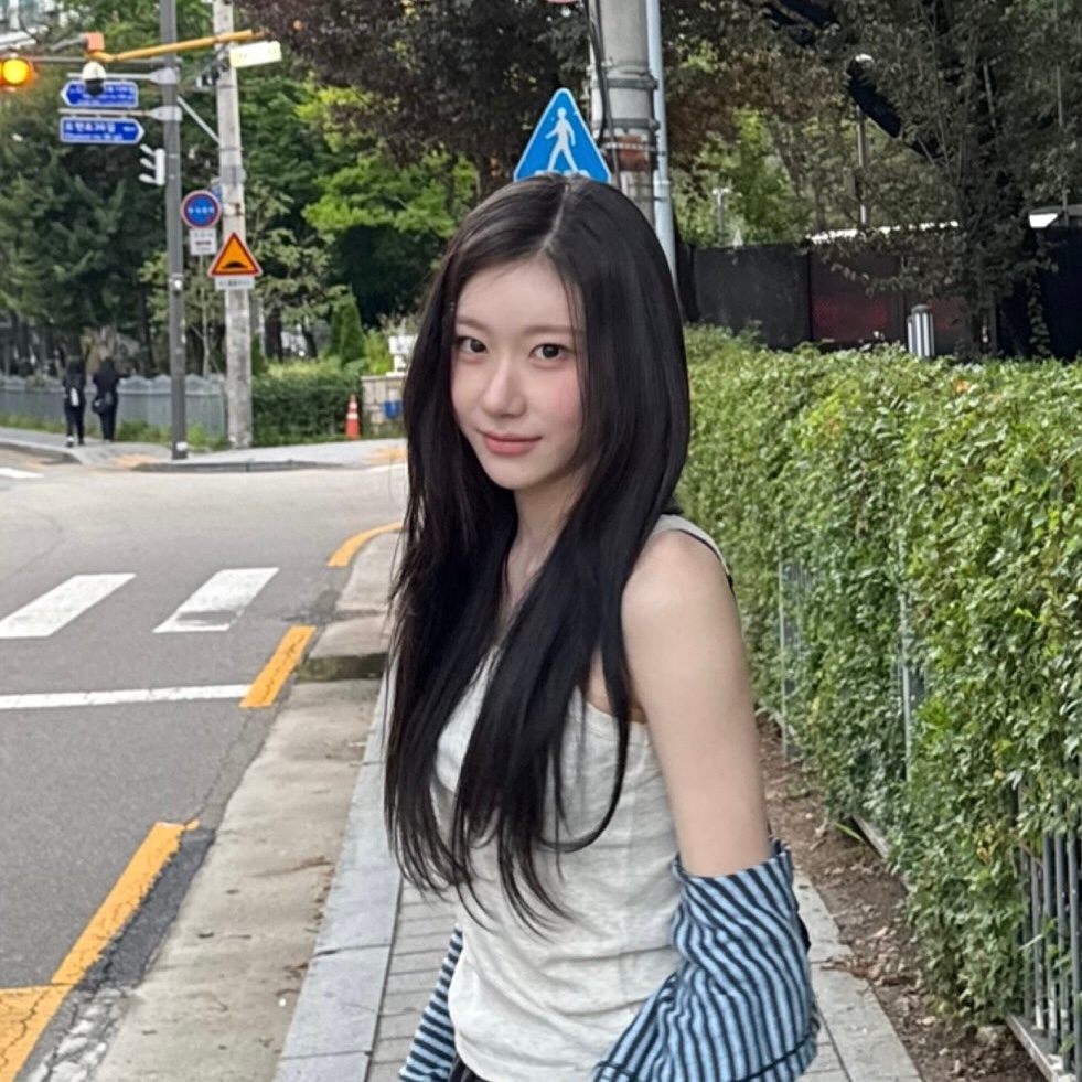 🍀🌧️*李彩领 