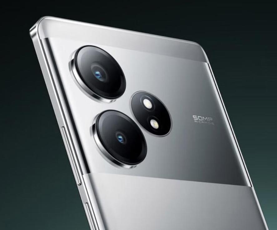 手机行业的隐秘秘密：性价比与中端机的真实差距
说实话，过去我从来没有对于任何一台