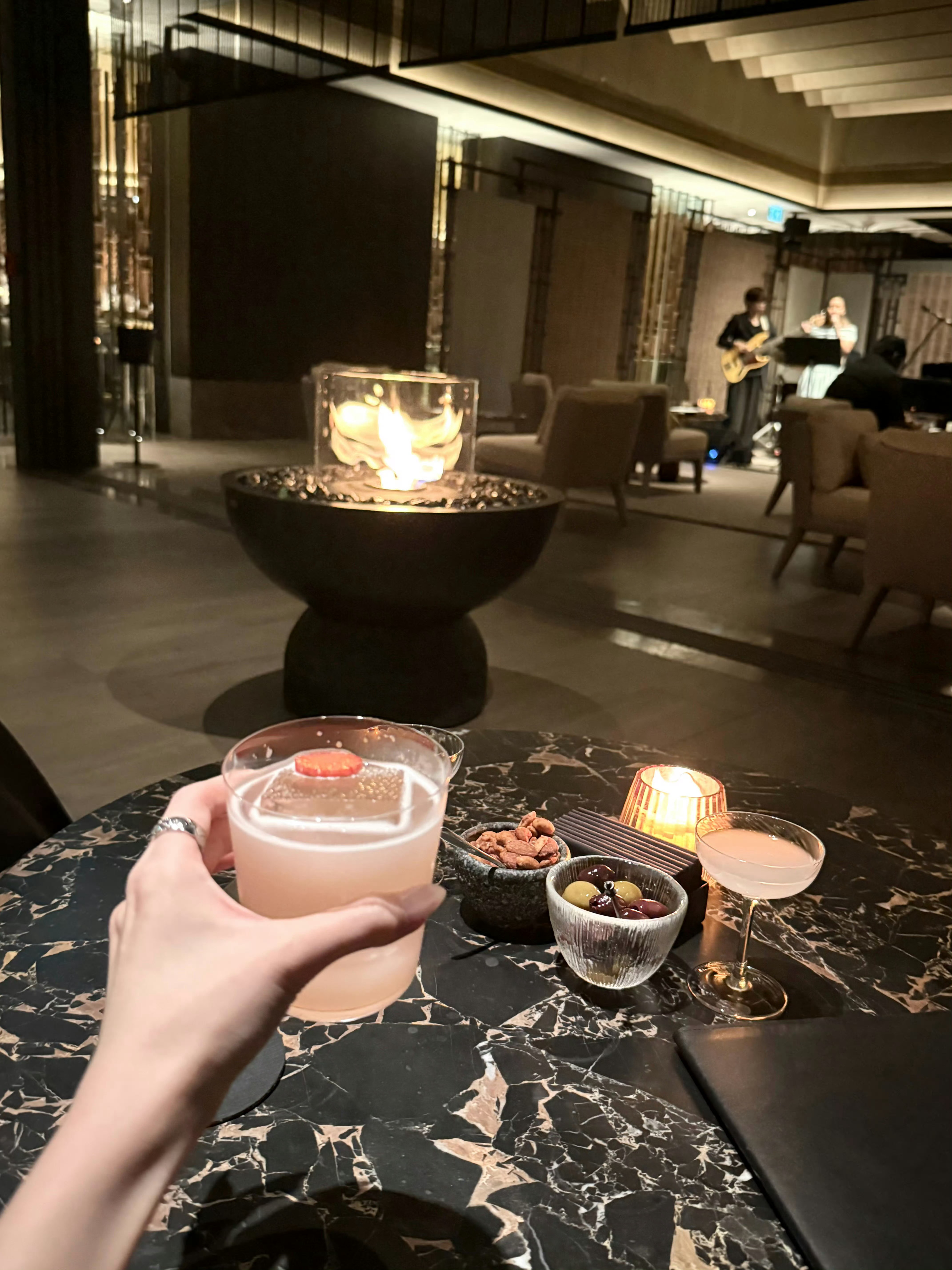 成长的意义就是接受对狗再好都白费这个事实 