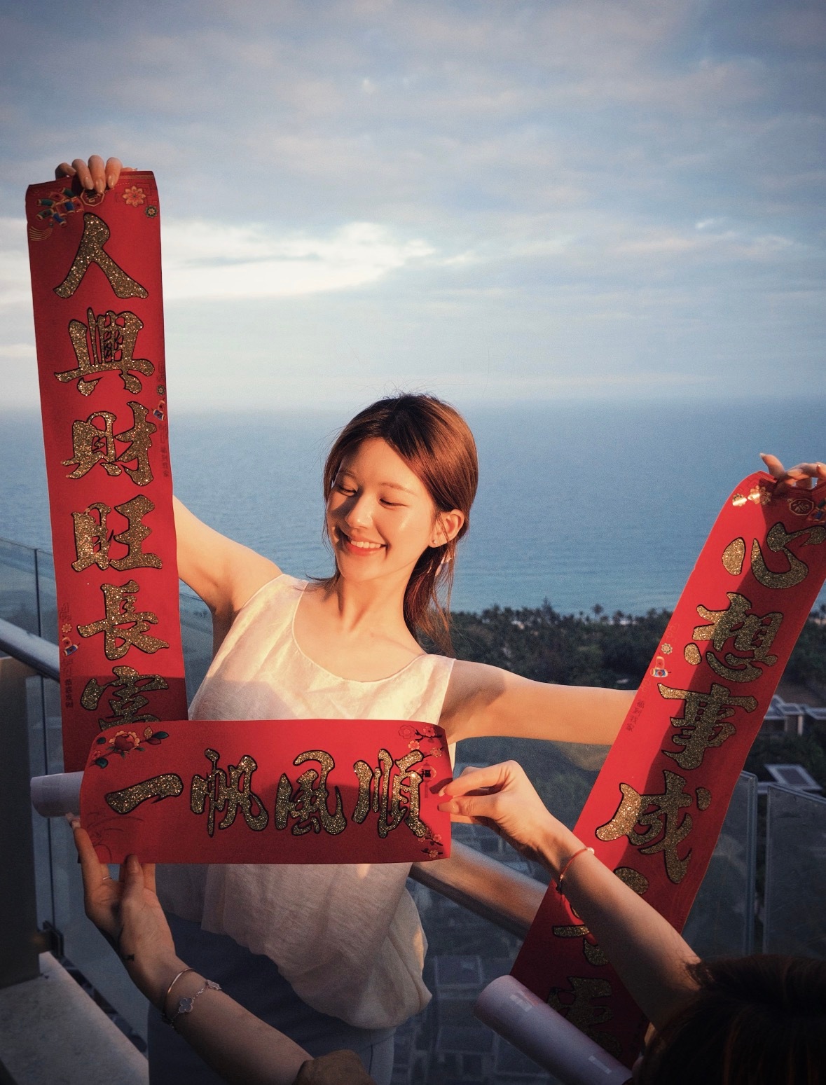 新年出来发两张自拍祝大家新年快乐