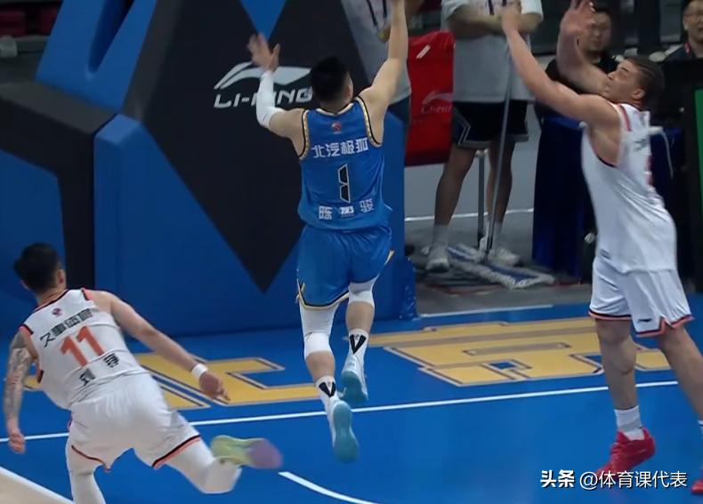 CBA京沪半决赛战报，北京男篮家门口遭大逆转落寞出局，上海男篮大比分3-1时隔2