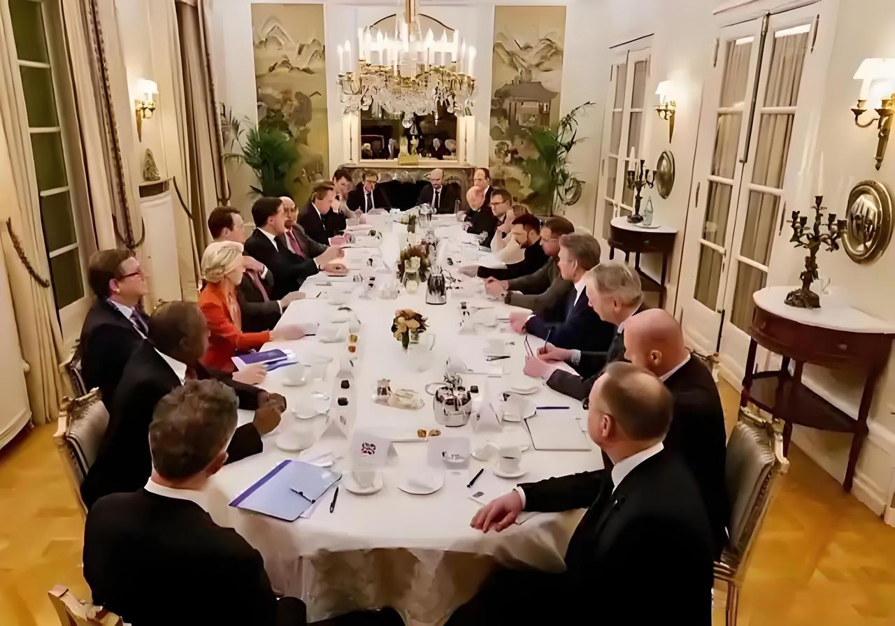 欧盟国家为何会变成这样，本来是与美国平起平坐的，沦为美国的小弟，从目前欧盟的做法