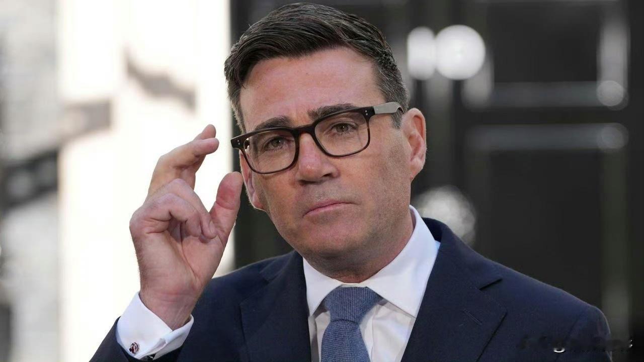 彭博社：英国首相安迪·伯纳姆正在考虑沙特提出的针对胡塞武装的军事援助请求，包括帮