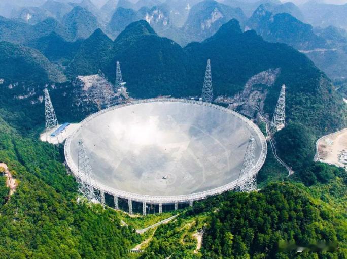 2.6亿美元修建的美国“天眼”已经被“砸锅”，中国“天眼”耗费11.5亿人民币，