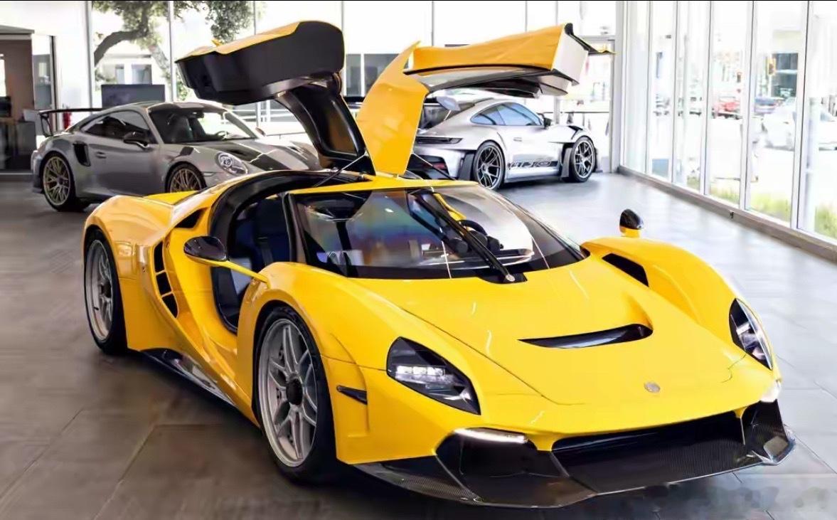 讲真的，Capricorn Zagato 01超跑设计的教科书级别的存在！低矮紧