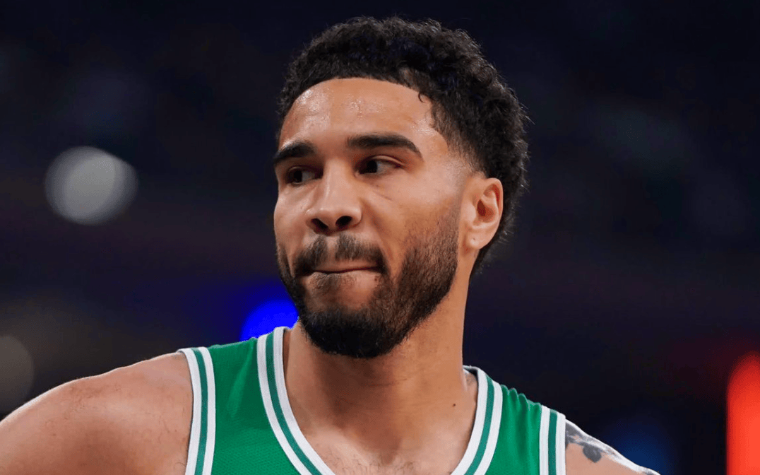 30岁前季后赛3000+分球员：乔丹詹姆斯科比杜兰特塔图姆