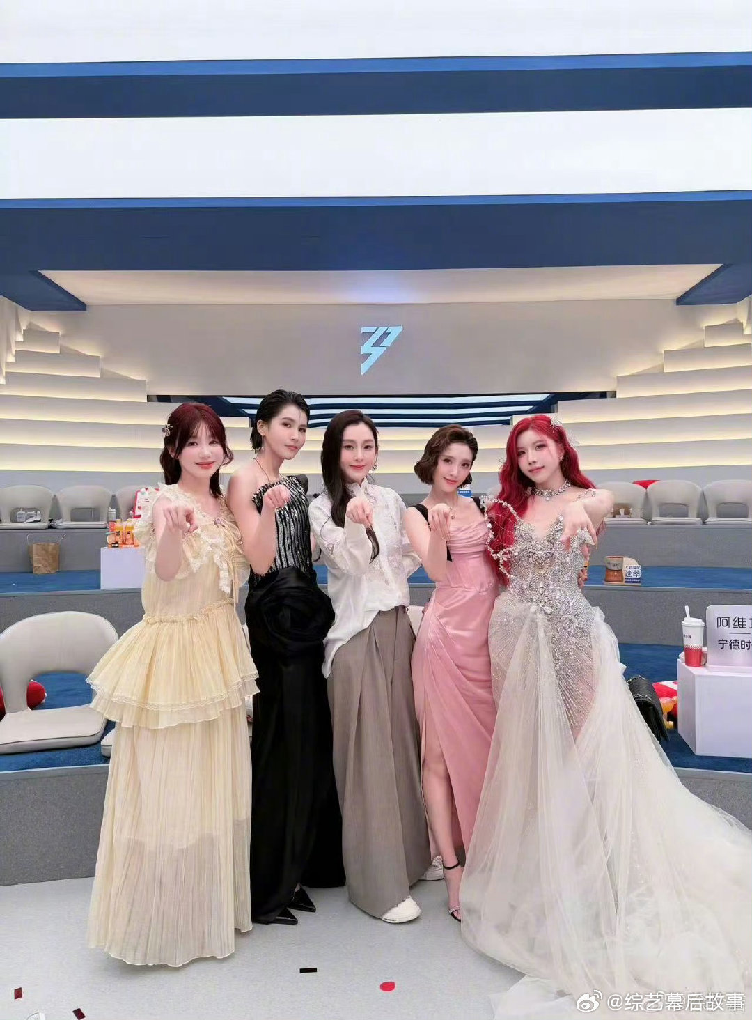 网传浪姐总决赛助阵嘉宾李晟这次会专门助阵曾沛慈带领的战队，强强联手想想舞台就很有
