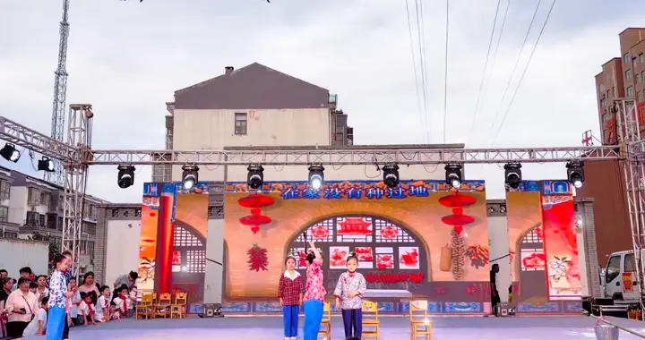 河南商丘兴华幼儿园迎“六一”文艺汇演精彩纷呈
