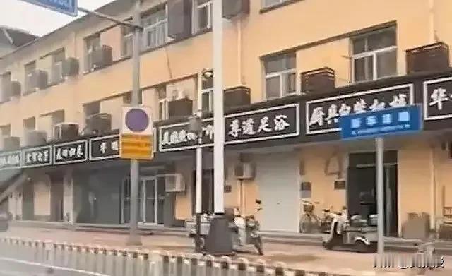 沧州新华区沧州站附近的这条街道
设计的好看吗？