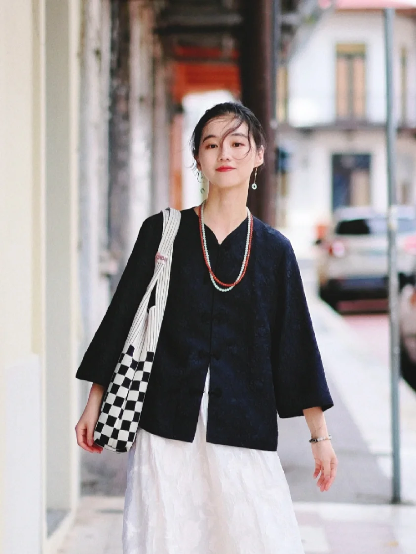 疲惫的日子就穿黑白吧！