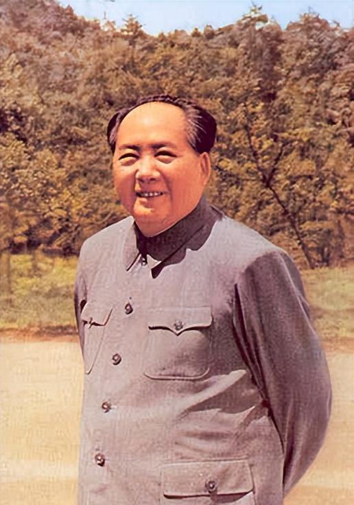 毛家族中唯一的百岁老人，外貌被公认为酷似毛主席，晚年低调生活并享有副部级待遇
1