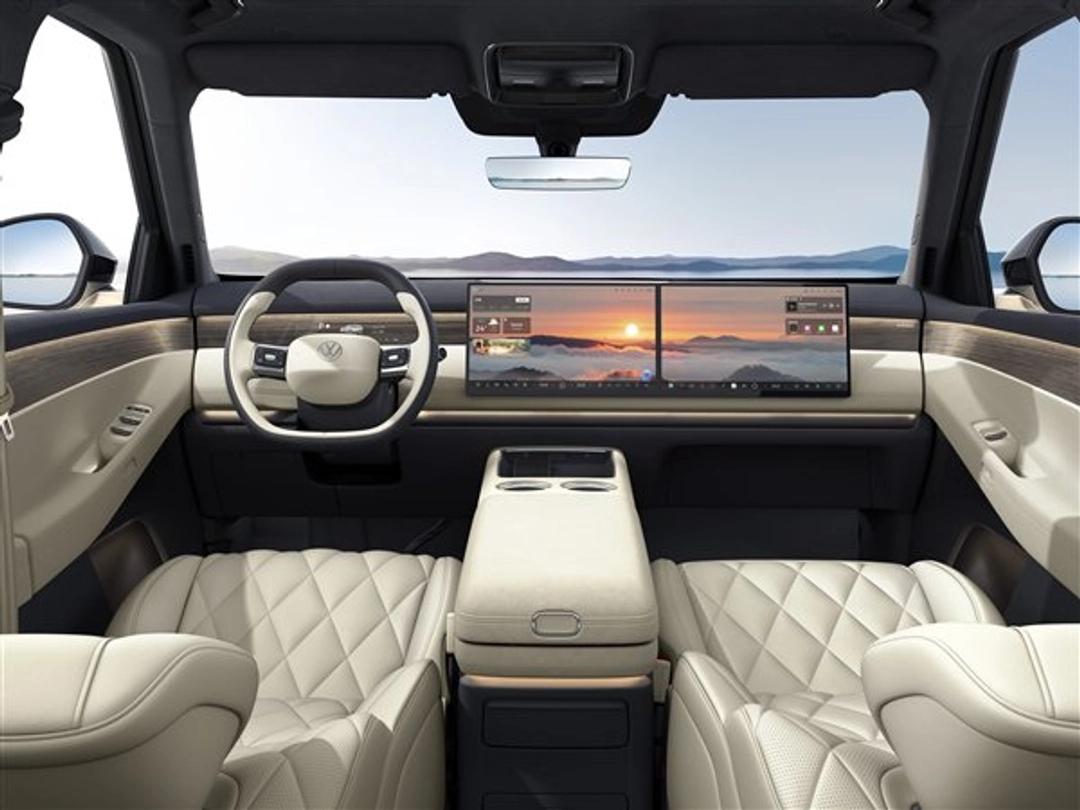 上汽大众这回算是想通了。

刚发布的ID. ERA 9X内饰官图，我一看，嚯，这