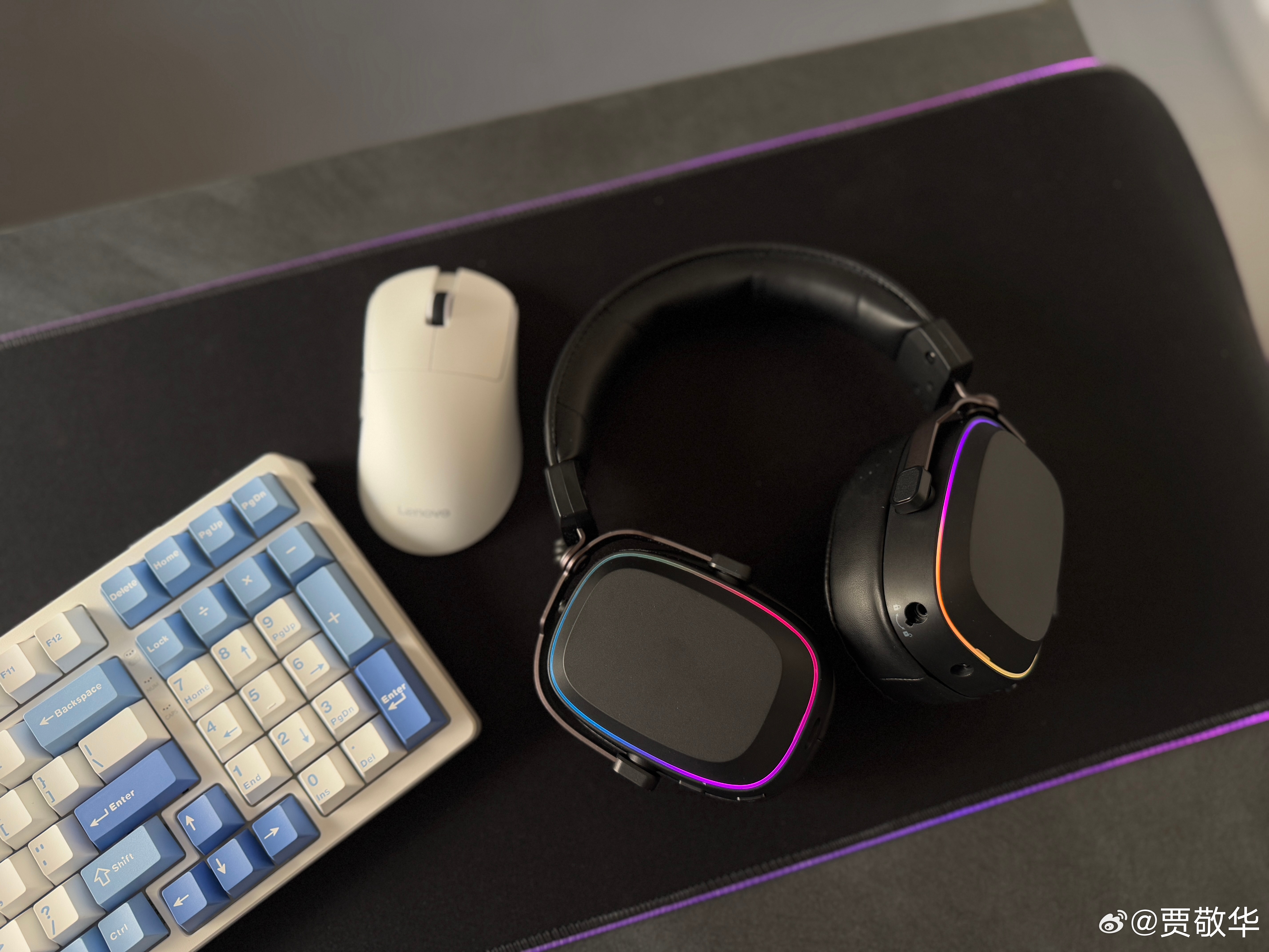 #每天早起打卡# 新的一周，新的一个月，起床搬砖啦！ ​​​