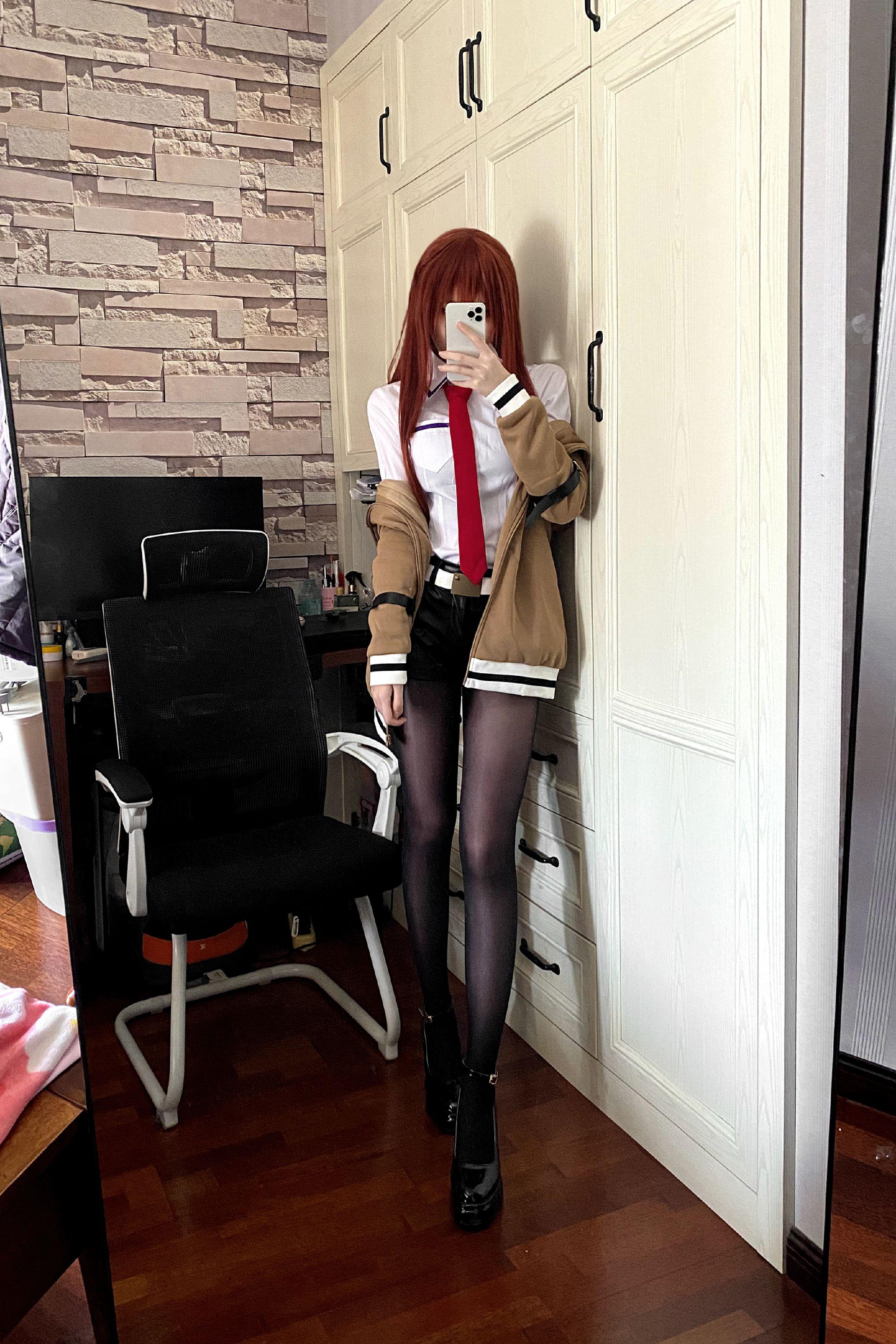 助手