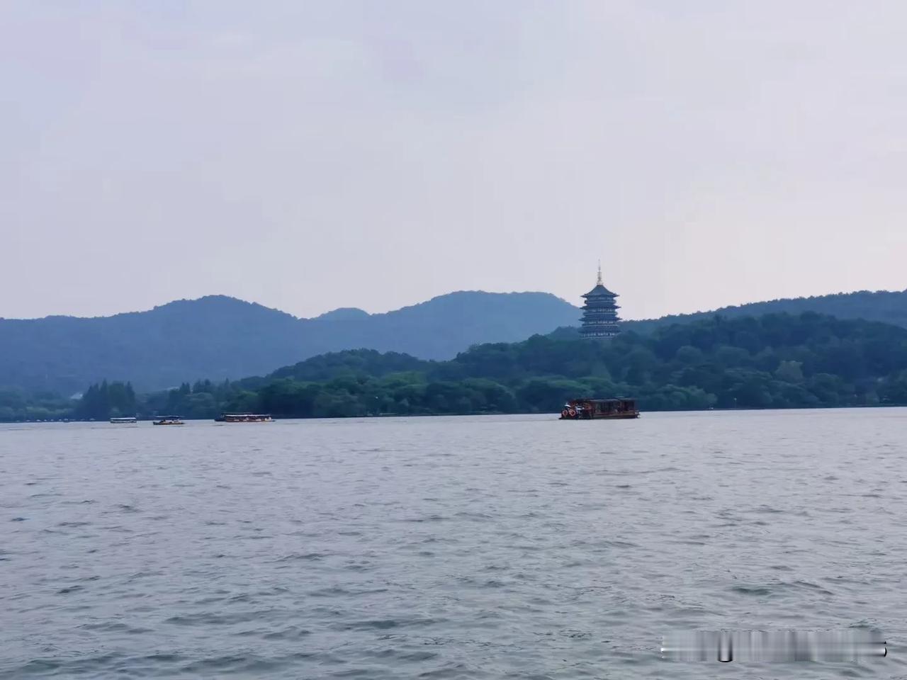 西湖！