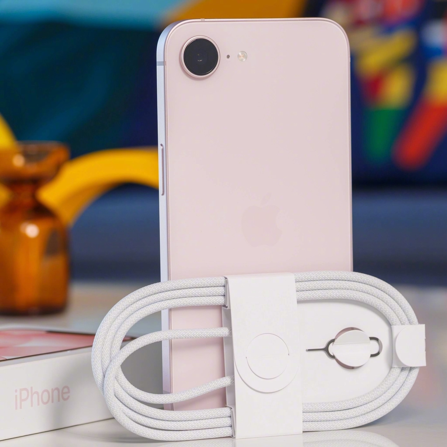 iPhone17e真机，有人喜欢嘛？ 