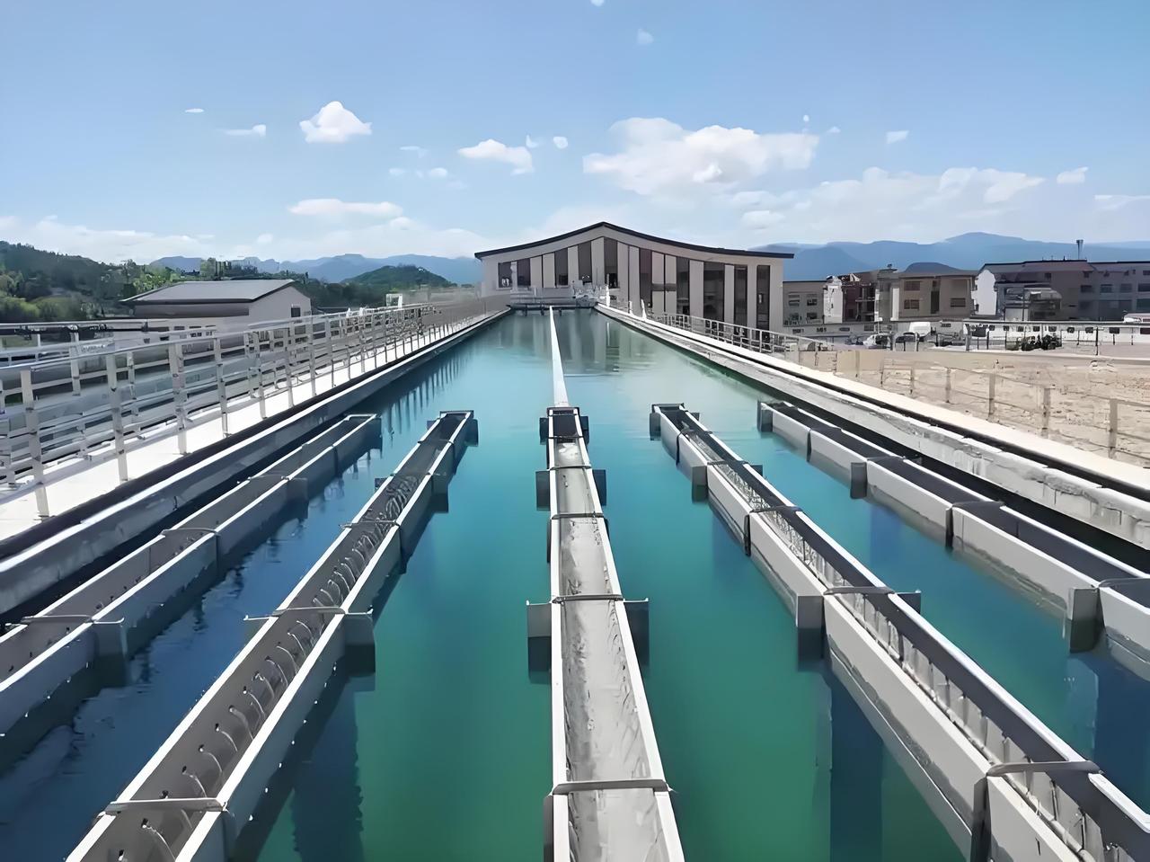 对于波斯来说，想要止战，那要动对手的水源。这一招具体来说就是，用导弹的火力去覆盖