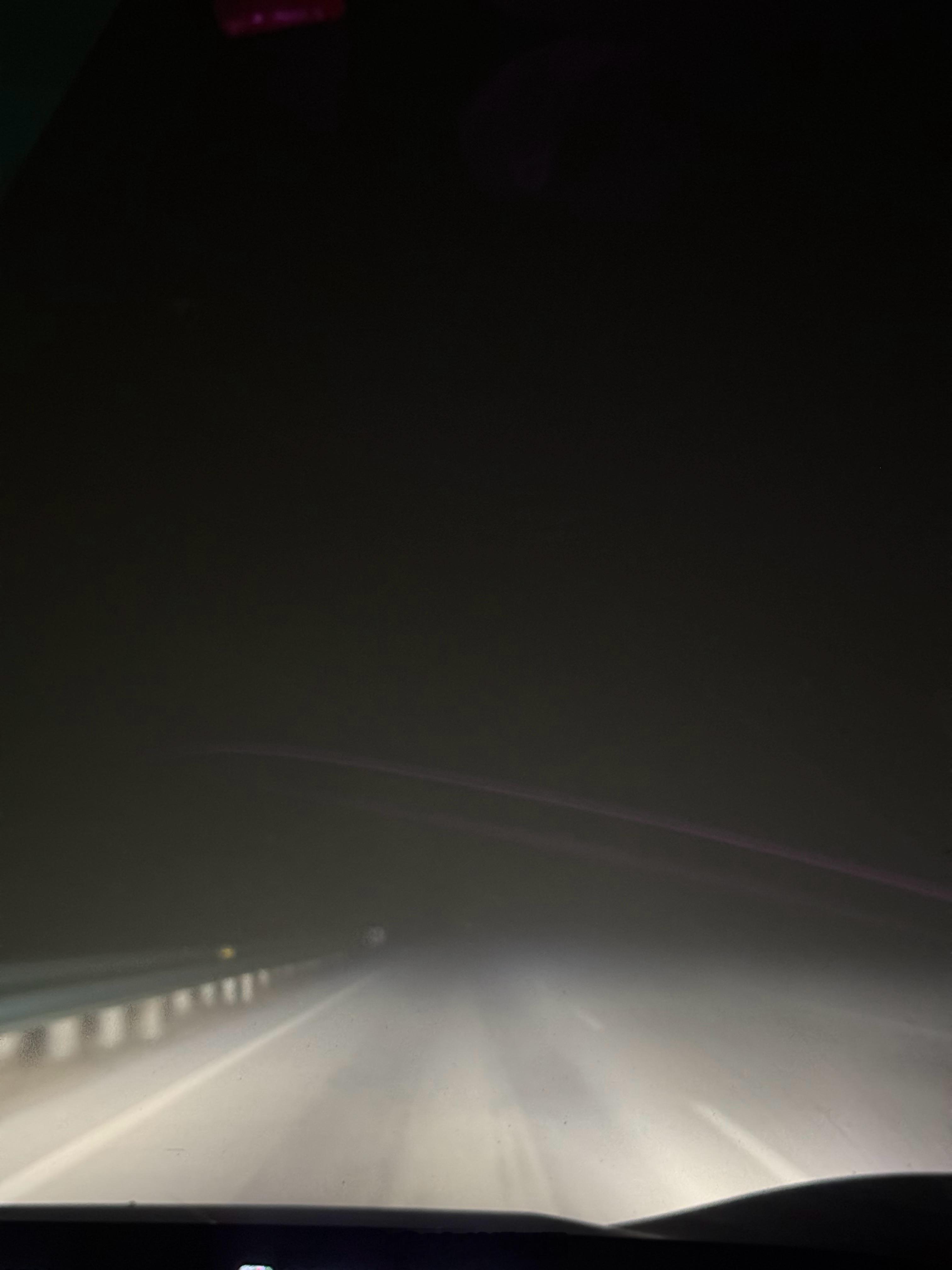 太恐怖了，为什么这里的雾这么大啊[泪奔]简直是恐怖谷  ​​​