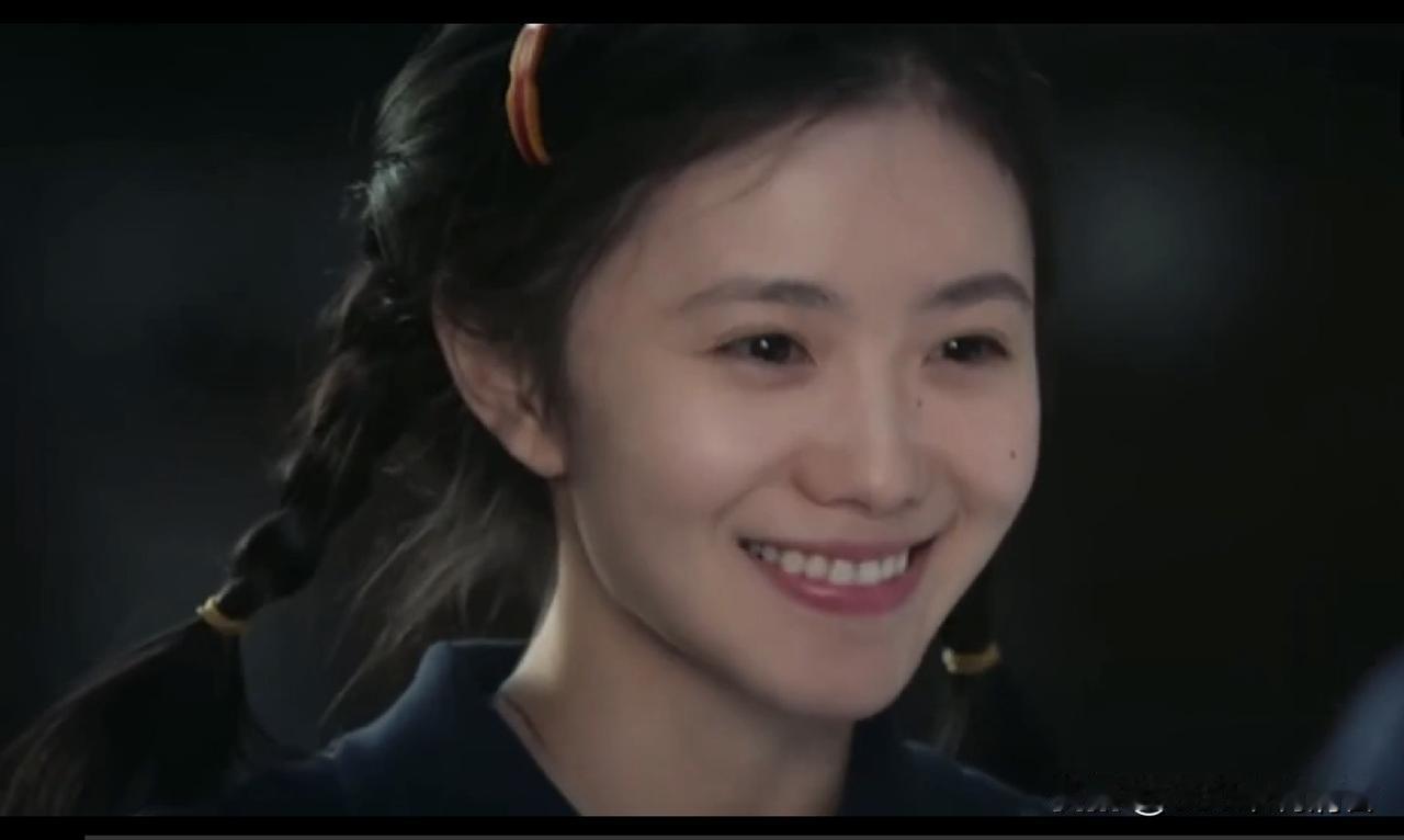 电视剧《主角》中，胡三元（张嘉益饰）怎么也没想到，外甥女易青娥（刘浩存饰）一生情