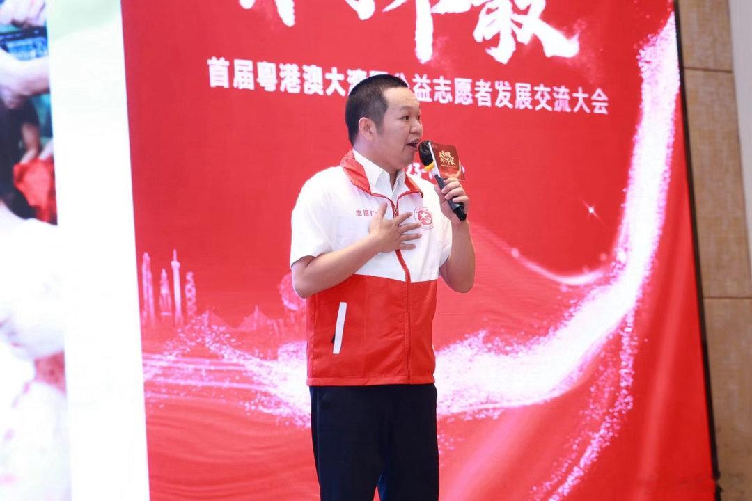 看见公益 坚守志愿初心，传递公益温度。多年行走在志愿服务一线，见过太多困境，也收