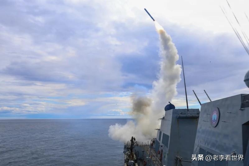 【伊朗指控以色列和美国“故意”袭击波斯湾的客船】
德黑兰时间2026年3月21日