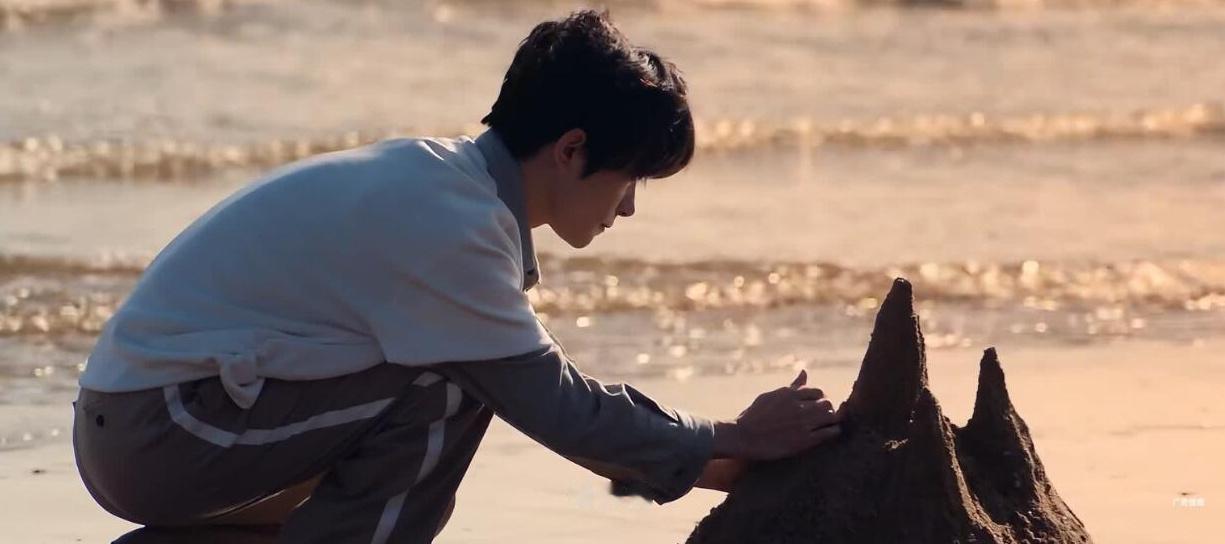 上头，上头，好帅的一张脸啊！！！是易烊千玺的粉丝就来点个赞（我秒赞了） 