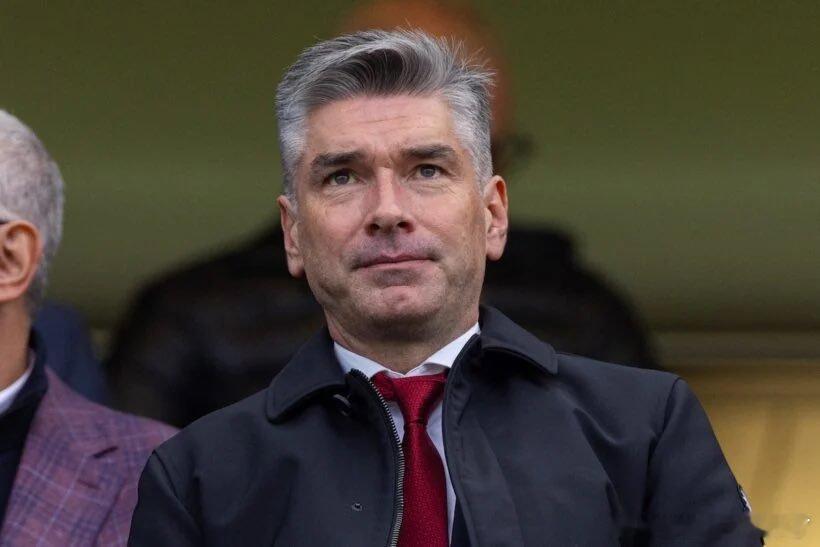 电讯报砍树利物浦总监休斯关于沙特的传闻截至目前，利雅得新月尚未就休斯一事与利物浦