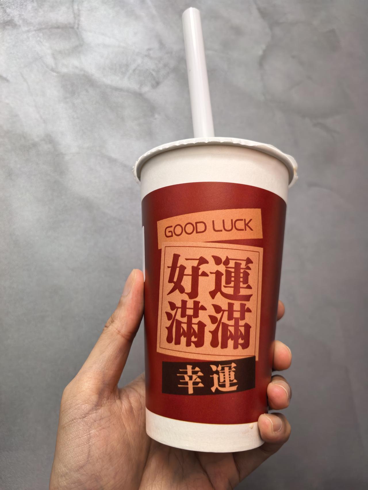 双11华为又给用户送钱了，真金白银，“鸿蒙有礼”里面直接领。

真没见过谁家的系