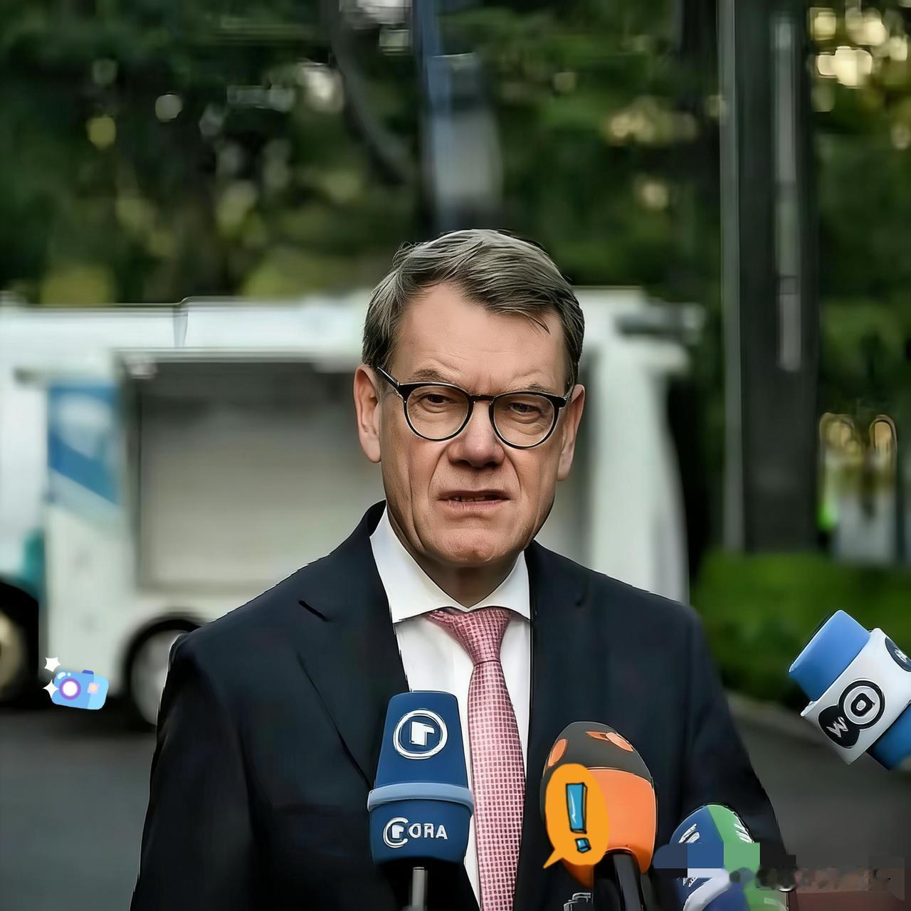 果然不出所料 
德国外长宣称了 
刚结束中国之行的德国外长瓦德富尔，在广州的行程