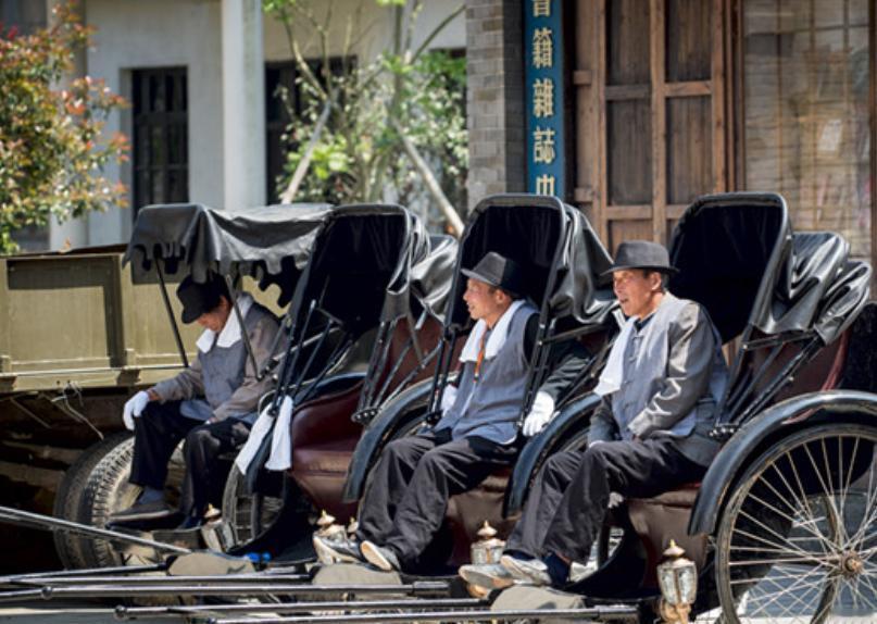 论预言是否真实可信？有人认为可信，有人认为不可信，这预言就像是薛定谔的猫一样，未