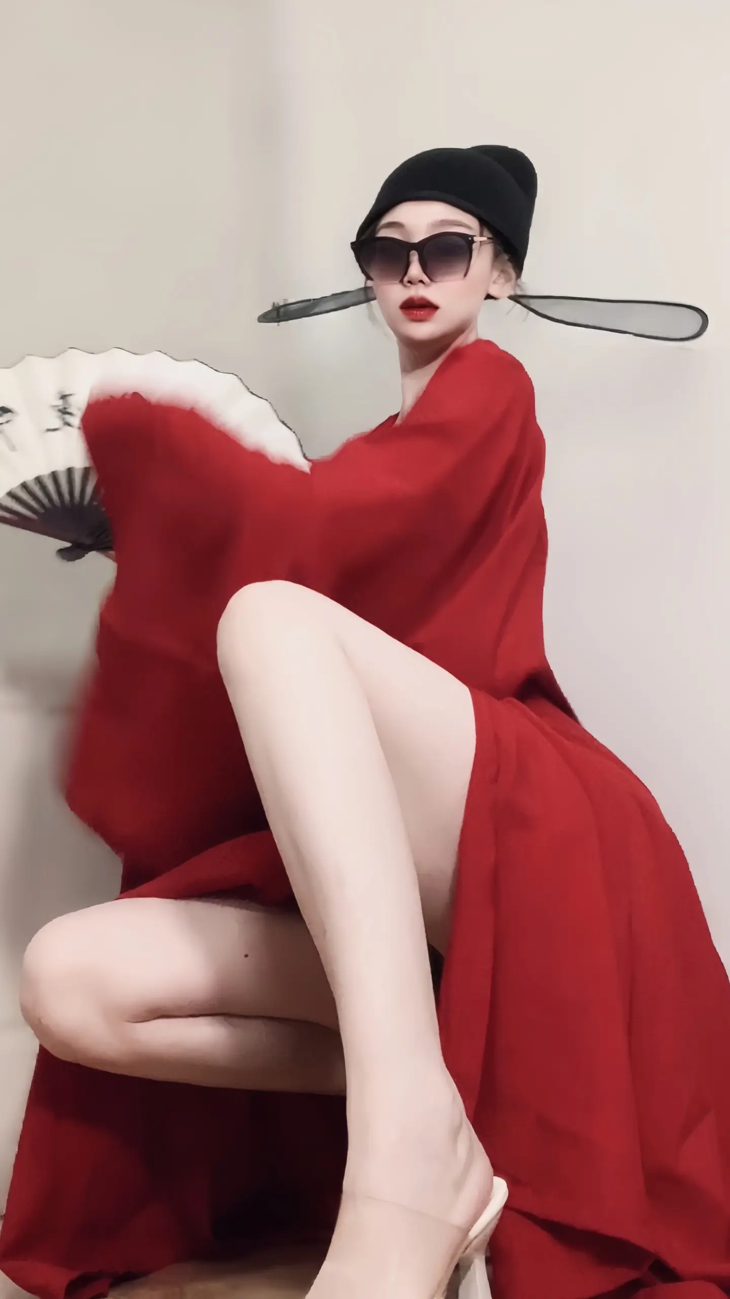 50岁依然保持好状态之。海瑞  今日下朝蹦迪去否？