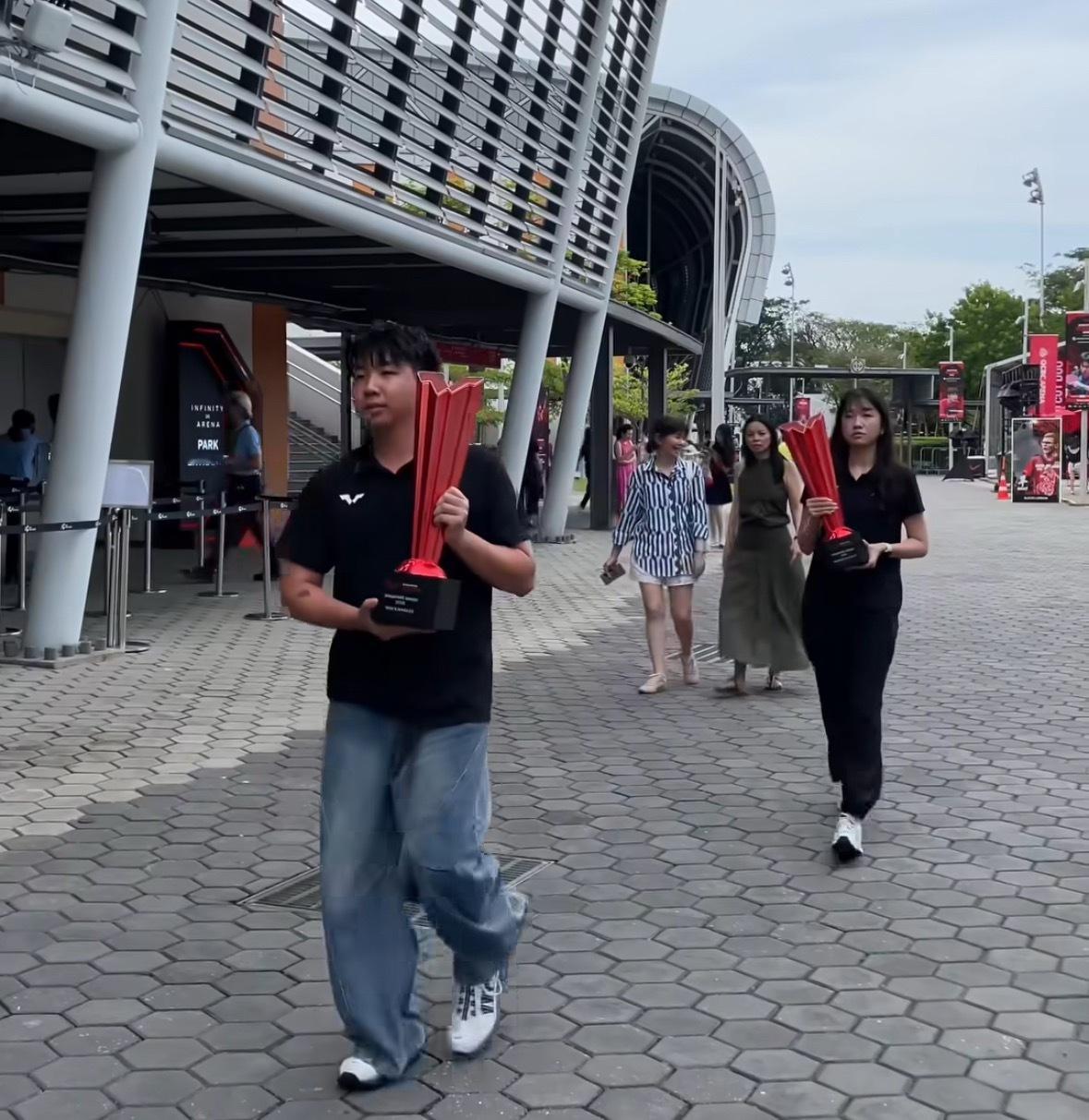 来来来 往我这送 我分 