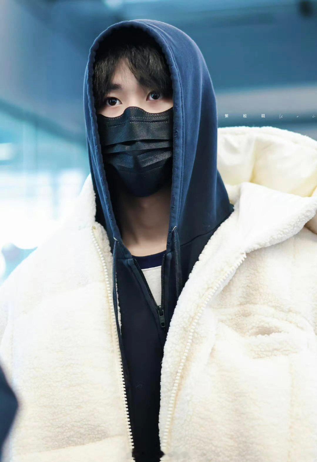 田嘉瑞北京出发，要去录制央视跨年了 