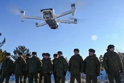 越南一位教授突然在公开场合抛出一句实话：他对中国没啥好感，但不得不承认，在亚洲国