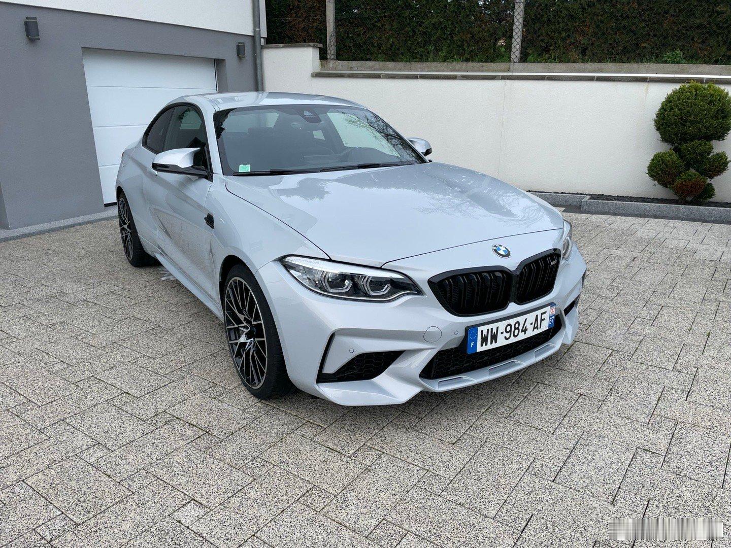 有点想收一台F87 M2 competition，有没有兄弟帮帮忙啊，成功给红包
