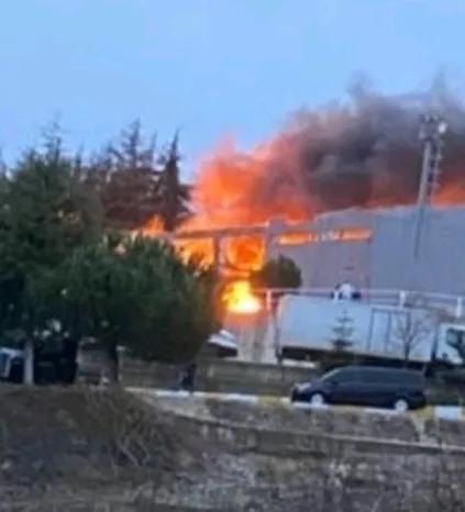 CNN表示，在土耳其的西北部的炸药厂有爆炸，目前有12人死亡，还有3人受伤，没发