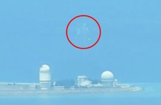 就在刚刚

菲律宾公然反华，解放军果断“开火”

菲律宾海岸防卫队周四（9日）宣