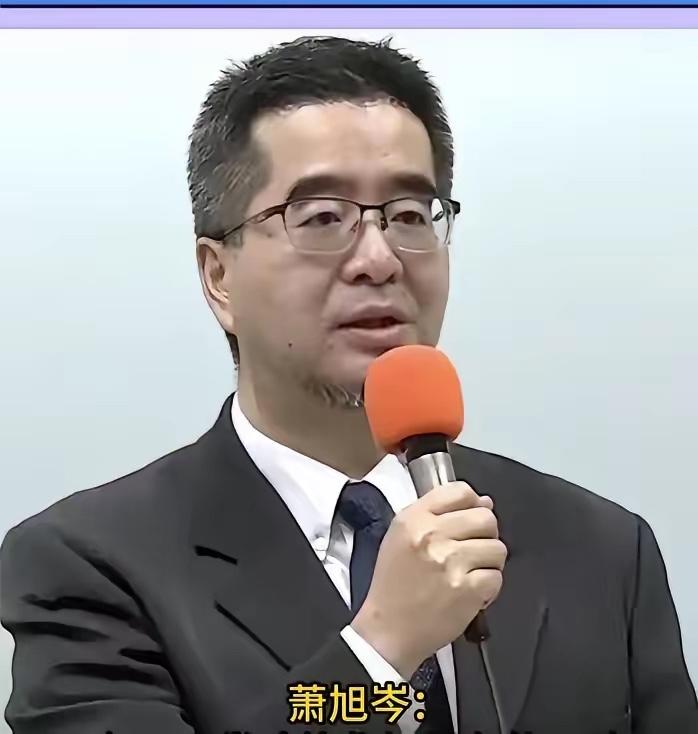 就在刚刚，
国民党副主席萧旭岑表态了，
5月9日，萧旭岑表示，国民党和民众党共推