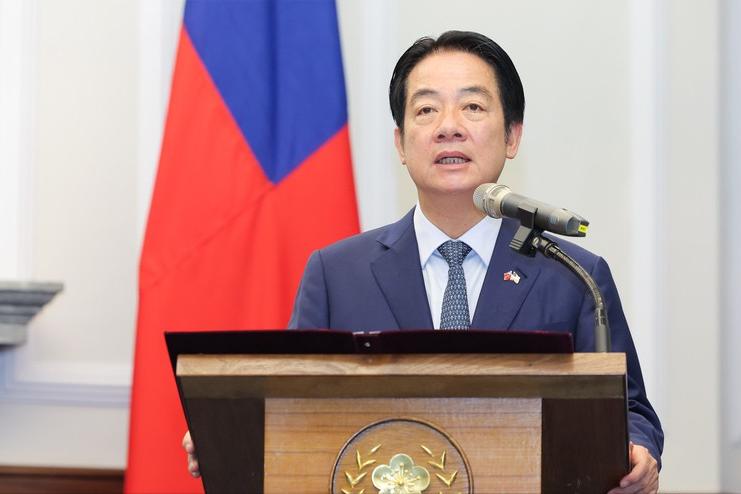 最新民调出炉，台湾“喊话”大陆
5月18日，民进党民调中心发布了一份特殊的民意调