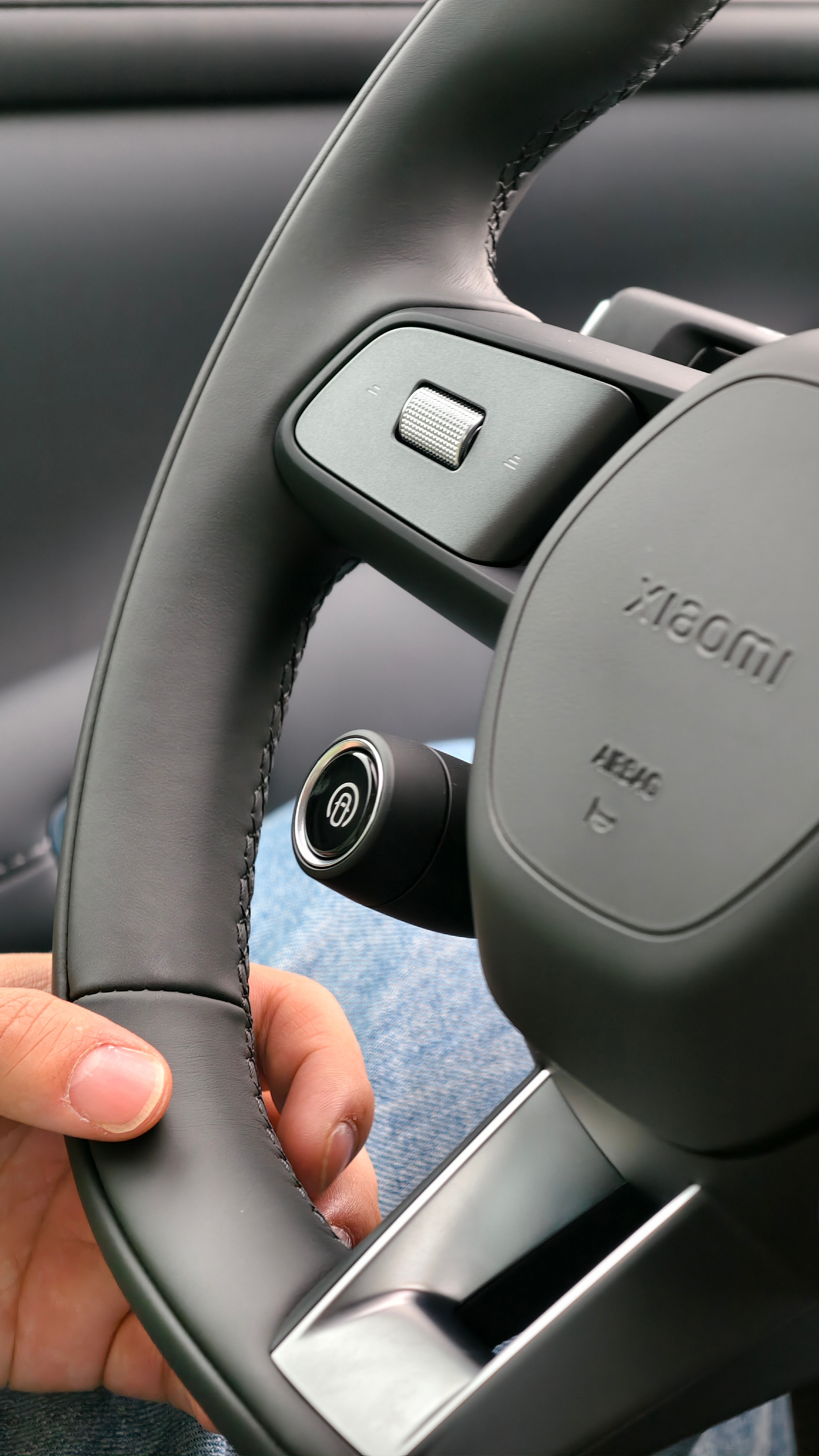 特别喜欢这个一键按键，直接激活辅助驾驶真的希望理想可以把：自定义按键里面把激活N