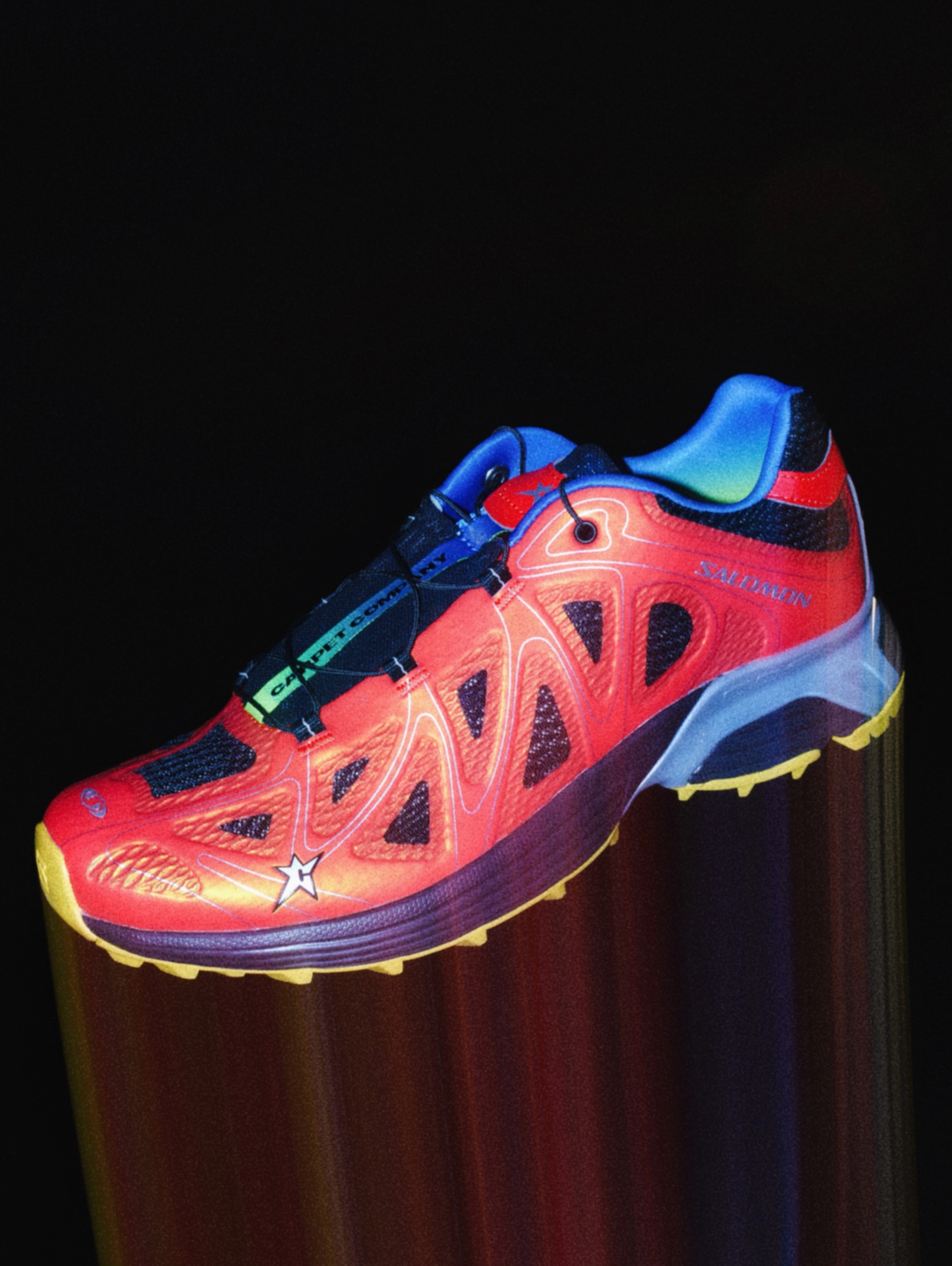 Carpet Company 与 Salomon 推出联名鞋款 XT-Whisp