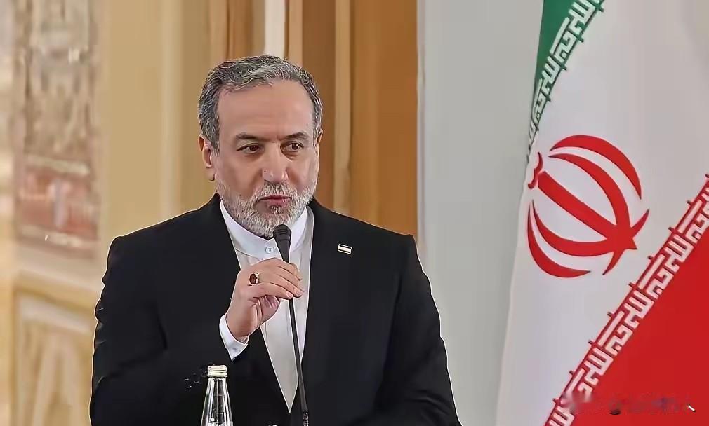 伊朗传来最新消息
4月22日凌晨最新消息，伊朗直接放了美国鸽子，原定今天在巴基斯